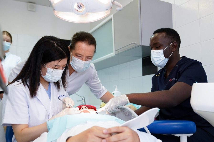 Specialist Degree Program “Dentistry” at Sechenov University
