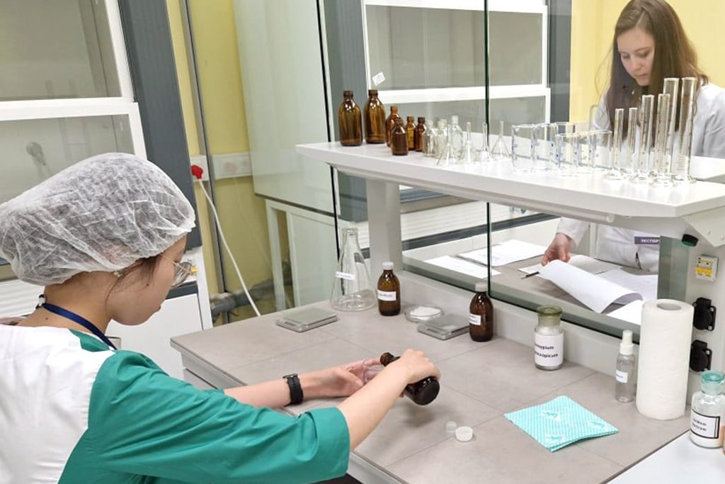 Specialist Degree Program “Pharmacy” at Sechenov University